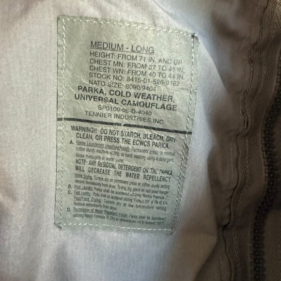 US Army Parka Cold Weather Universal Camouflage Sz Medium Long Tactical Hunting - Picture 9 of 13